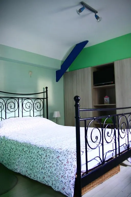 Gite De La Conciergerie Du Cheval Blanc Holiday home Luttre 0*,  Belgium