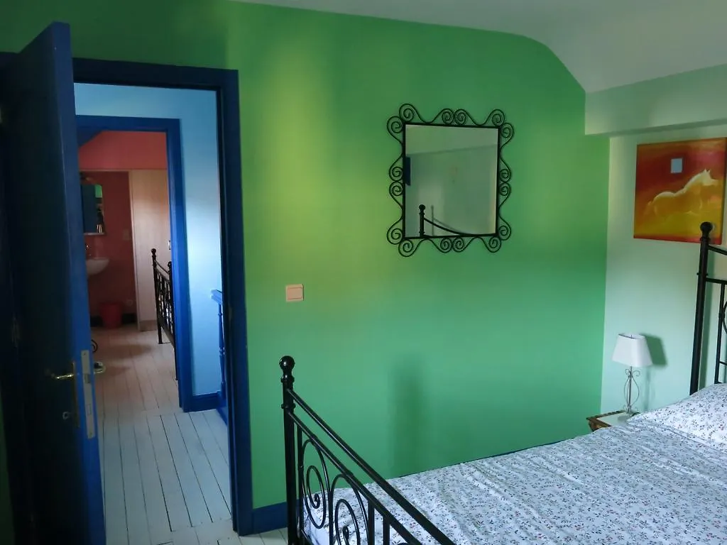 Gite De La Conciergerie Du Cheval Blanc Holiday home Luttre Belgium