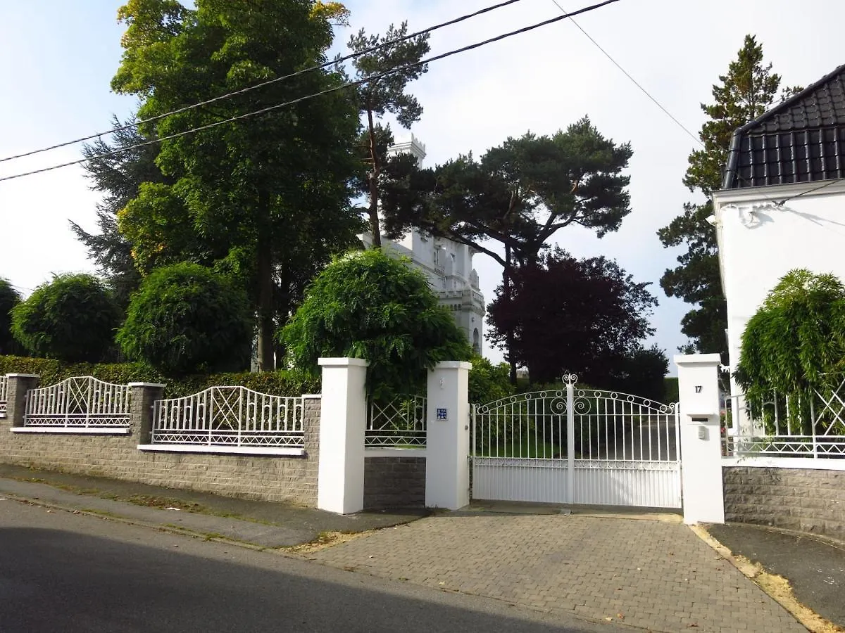Gite De La Conciergerie Du Cheval Blanc Holiday home Luttre Belgium