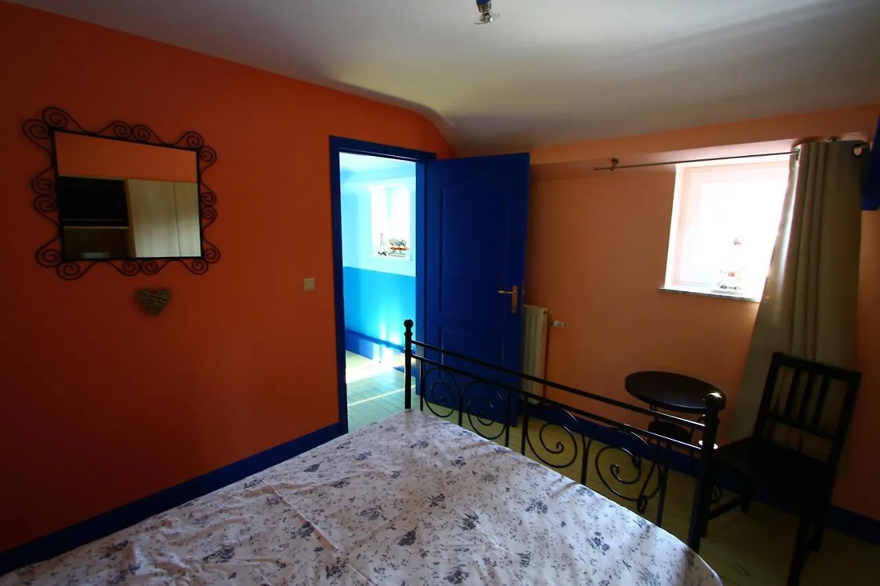 Gite De La Conciergerie Du Cheval Blanc Holiday home Luttre 0*,